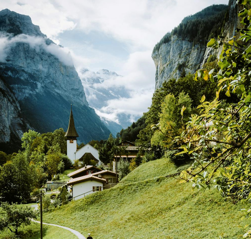                    自建CDN为什么要支持分片存储