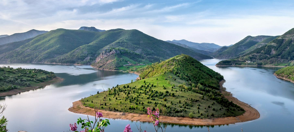                       自建 CDN 的核心目标与实施要点